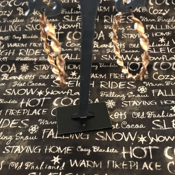 BN Exaggerated Ruili Gold Hoop Earrings - Picture 6 of 6